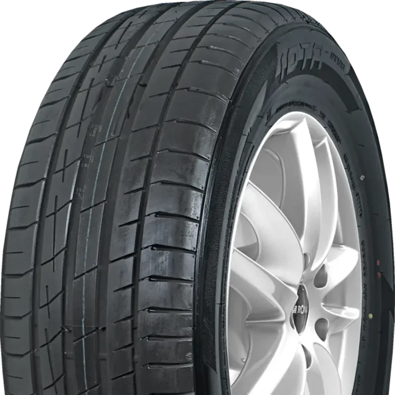 Accelera IOTA ST-68 265/35 R22 102 V XL